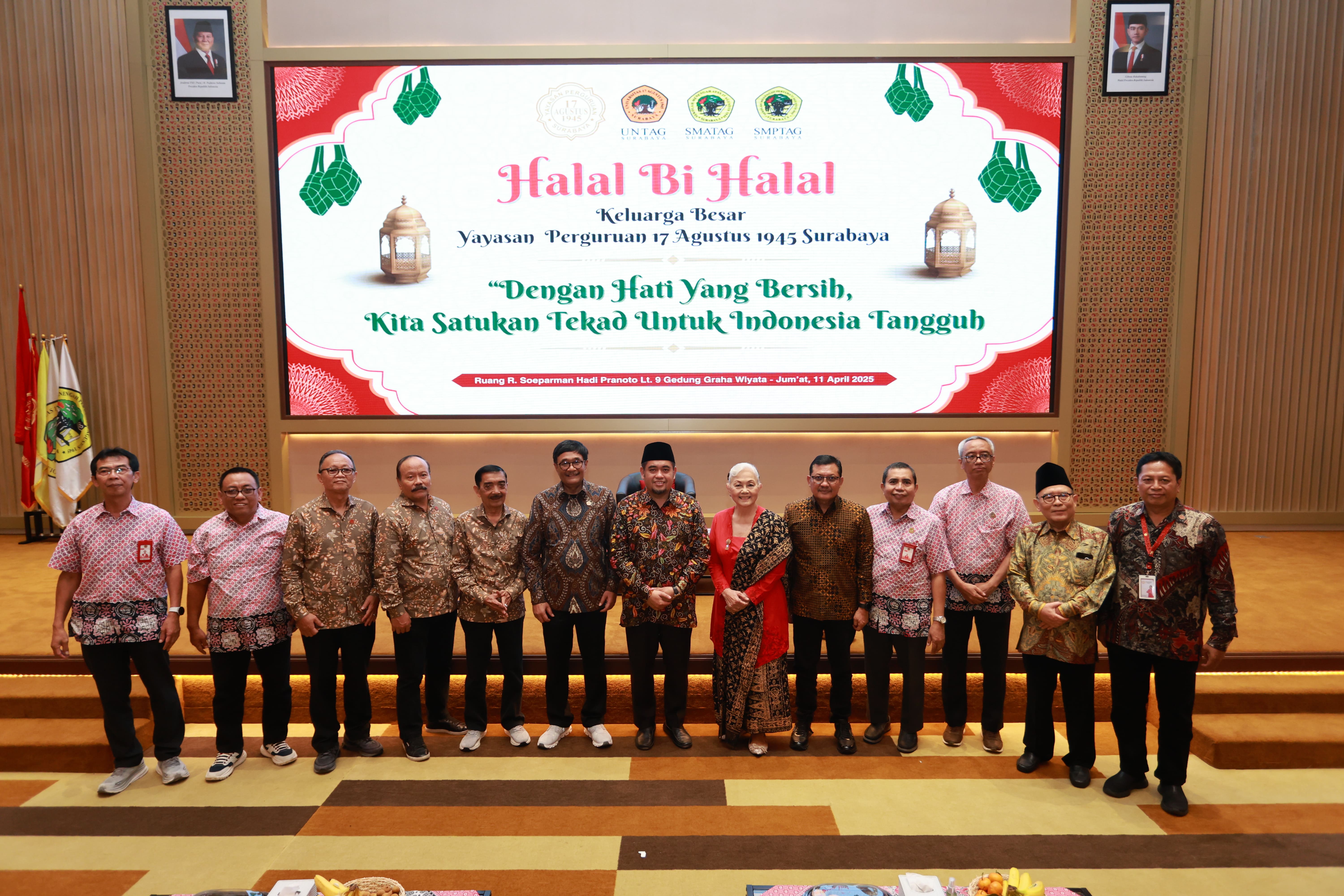 kehadiran Bapak Djarot Saiful Hidayat dalam kegaitan halal bihalal di Untag Surabaya