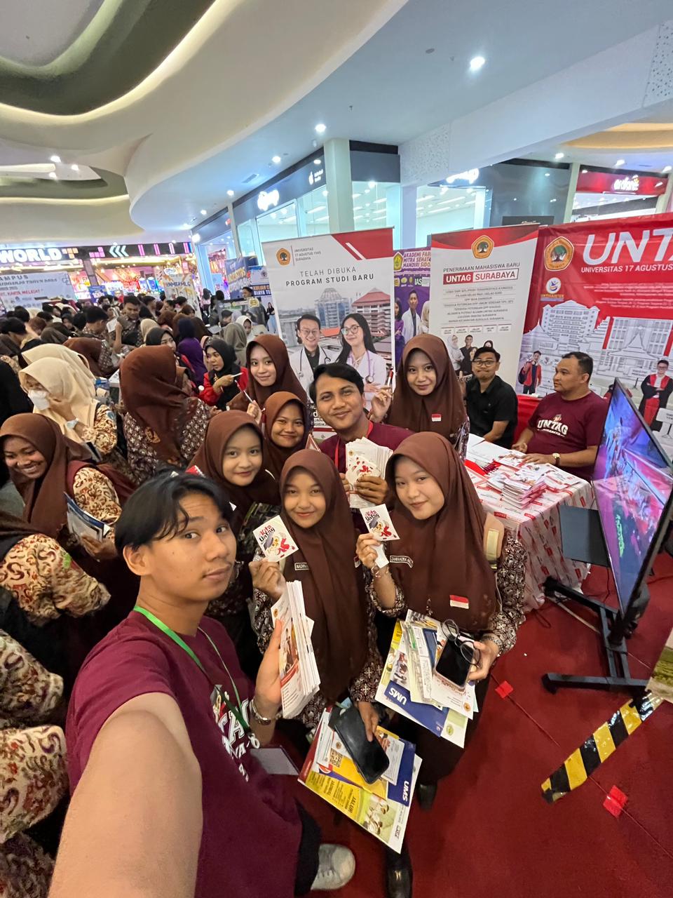 Untag Surabaya Berpartisipasi dalam Pameran Pendidikan MGBK Sidoarjo