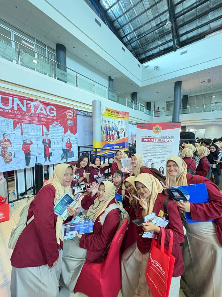Suasana dalam Pameran MGBK Kabupaten Kediri