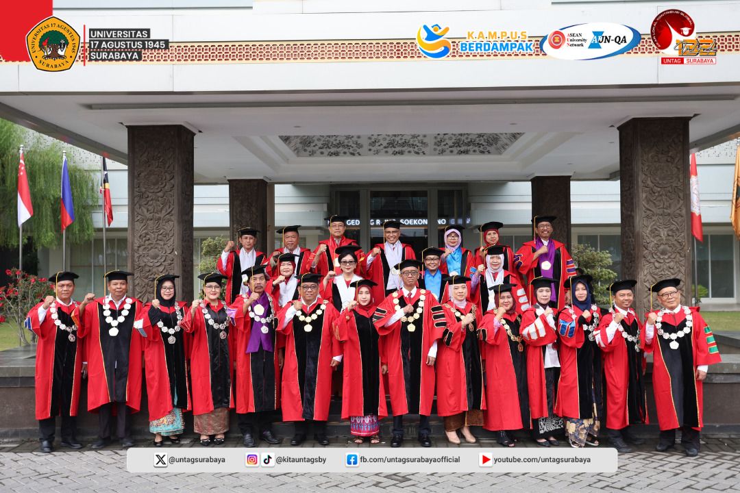 Jajaran Senat Universitas 17 Agustus 1945 Surabaya